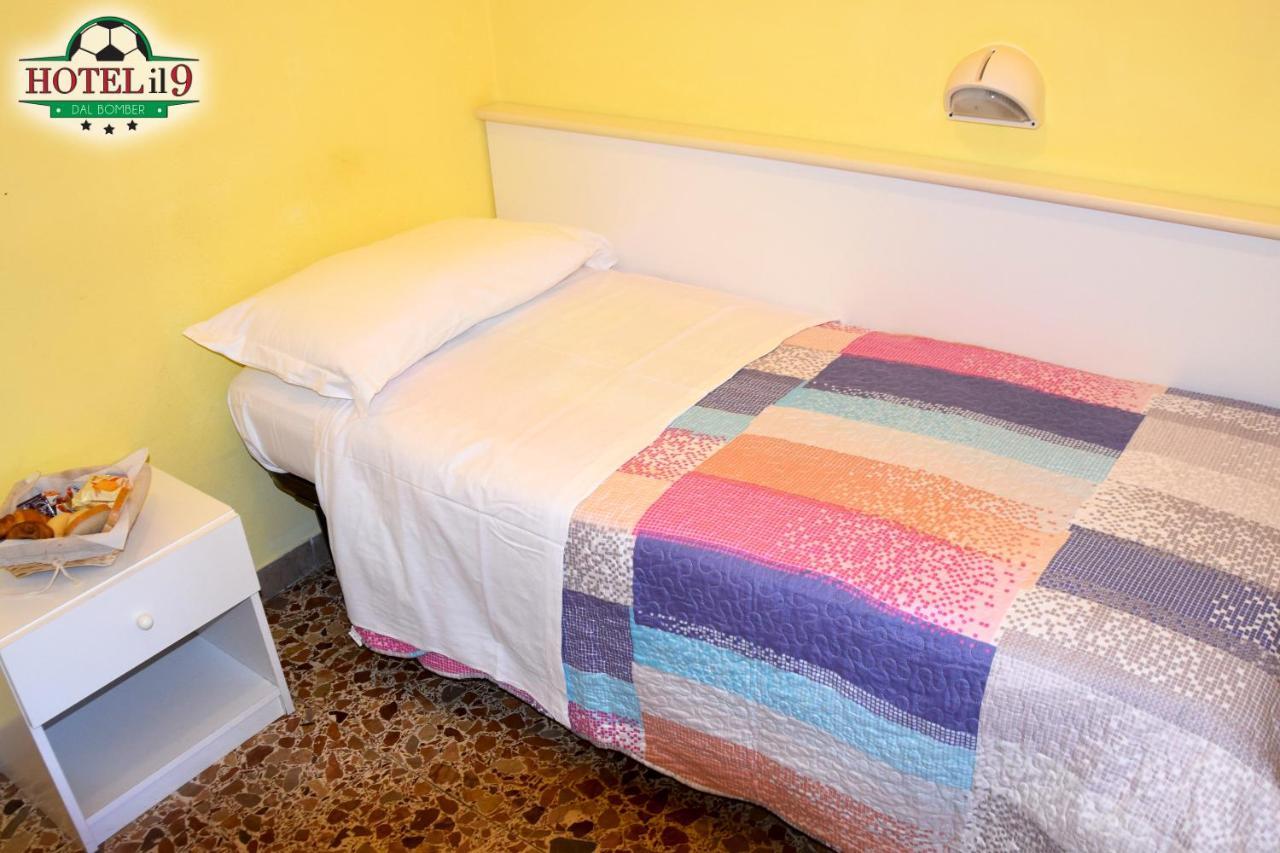Hotel Il 9 카마이오레 외부 사진