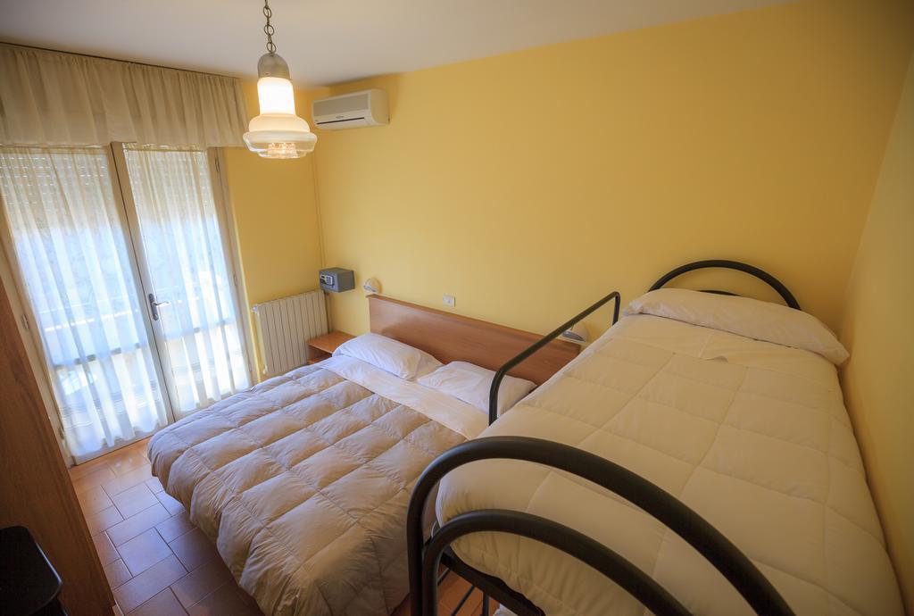 Hotel Il 9 카마이오레 외부 사진