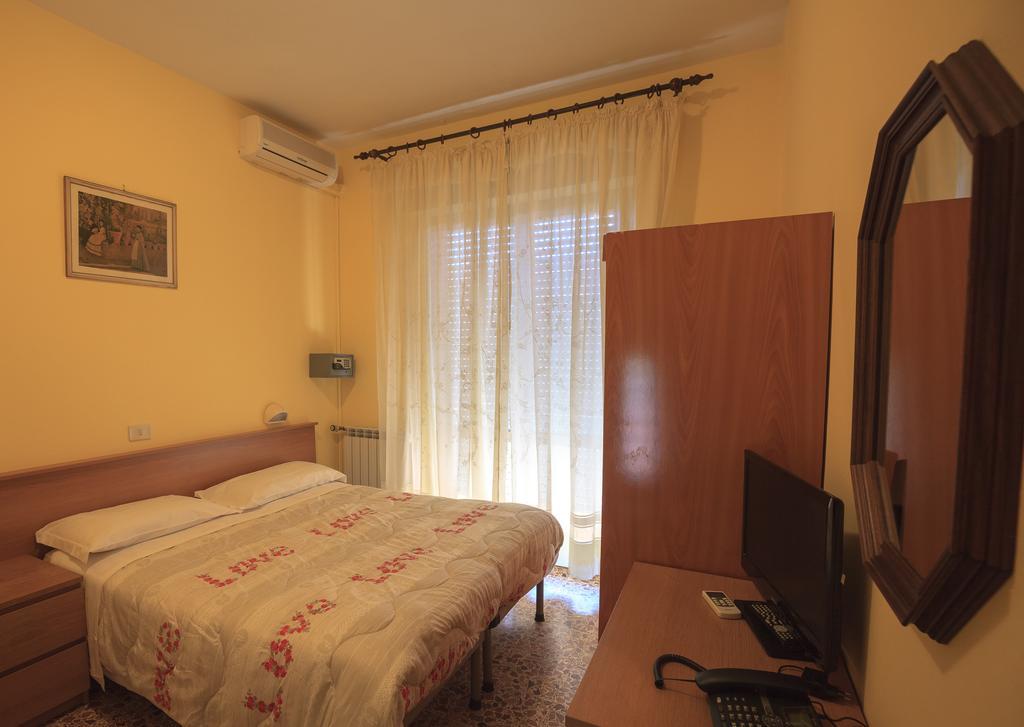Hotel Il 9 카마이오레 외부 사진
