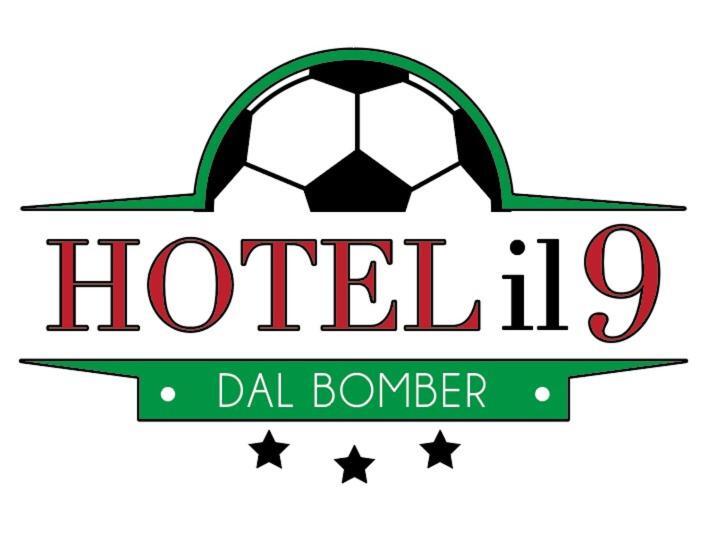 Hotel Il 9 카마이오레 외부 사진